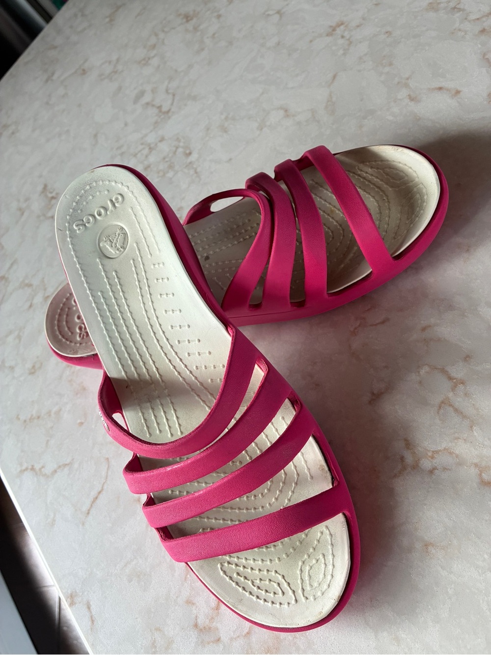 CROCS Women’s Fuchsia Multi-strap Slide Sandals